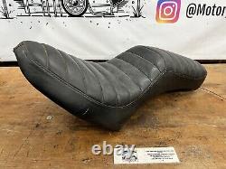 1984-1999 Harley Davidson Softail Côtelé Tuck N Roller Seat Fxst Flstf