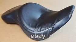 Aperitif Seat Saddle Harley-Davidson Softail