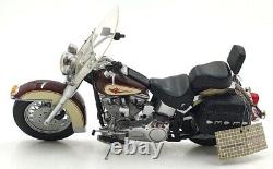 Franklin Mint 1/10 Scale FM171223A Harley Davidson Heritage Softail Classic