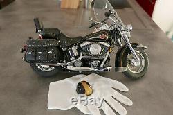 Franklin Mint Harley Davidson Heritage Softail Classic 1340 15 Perfect Condition