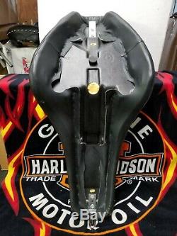Harley Davidson Softail Leather Badlander 2000-2006 Nice Headquarters Headquarters