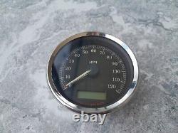 Speedometer Harley Davidson Twin Cam FXSB Softail Breakout Tacho 2014