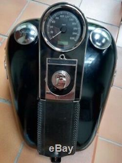 Tank Harley Davidson Softail Deluxe Complete With Counter & Badges