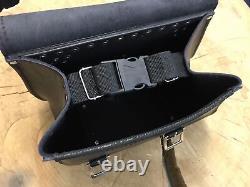 Zeus Black Bags + XL Support Suitable for Harley Davidson Softail 2017