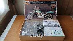 Harley Davidson Fxst Springer Softail Imex 1/9